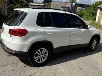 Авто Volkswagen Tiguan 2017 № 8856601