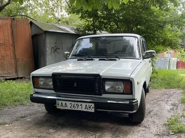 Авто ВАЗ 2107 1990 № 8856892