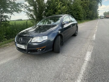 Авто Volkswagen Passat Sedan 2007 № 8856901