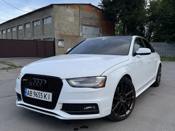 Авто Audi A4 2014 № 8856913