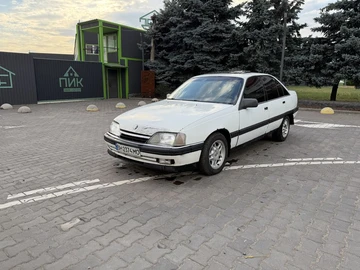 Авто Opel Omega 1993 № 8856968