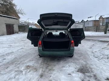 Авто Volkswagen Golf 2003 № 8856986