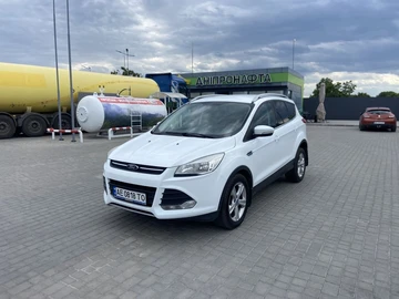 Авто Ford Kuga 2013 № 8857003