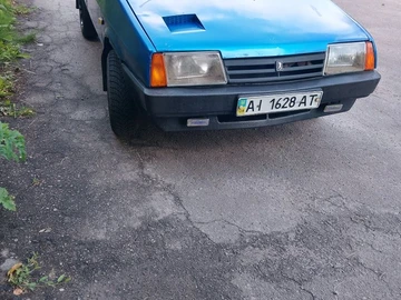 Авто ВАЗ 2109 1993 № 8857284