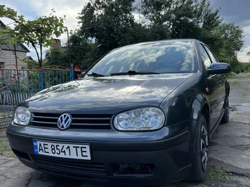 Авто Volkswagen Golf 1999 № 8857291