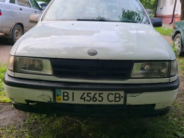 Авто Opel Vectra 1989 № 8857310