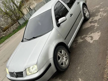 Авто Volkswagen Bora 2001 № 8857424