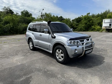 Авто Mitsubishi Pajero 2004 № 8857426