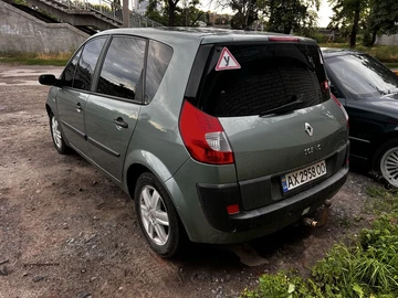 Авто Renault Scenic Ii 2004 № 8857613