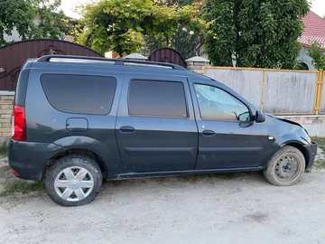 Авто Renault Logan 2010 № 8857678