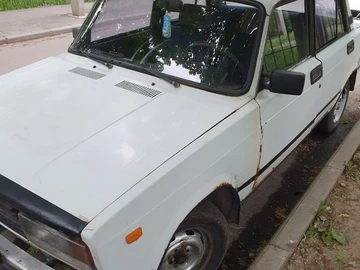 Авто ВАЗ 2105 1989 № 8857766
