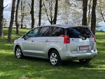 Авто Peugeot 5008 2013 № 8857808
