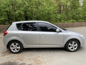 Авто KIA Cee X27 D 2008 № 8858093