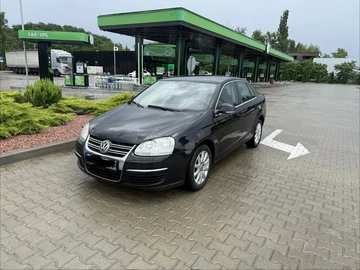 Авто Volkswagen Jetta 2009 № 8858094