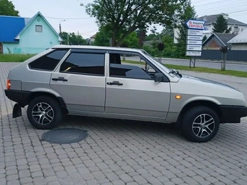 Авто ВАЗ 2109 2008 № 8858186