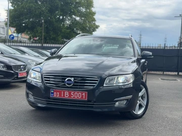 Авто Volvo V70 2016 № 8858220