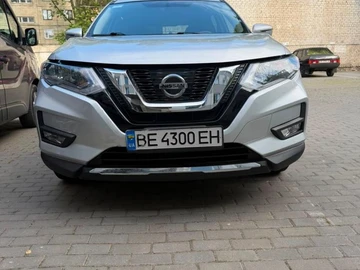 Авто Nissan Rogue 2017 № 8858221