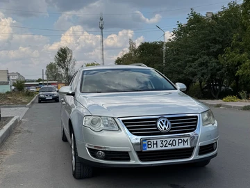 Авто Volkswagen Passat Sedan 2010 № 8858229
