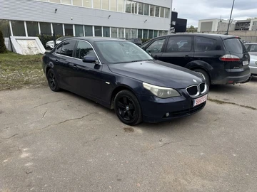 Авто BMW 5 Серия 2004 № 8858241