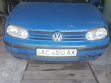 Авто Volkswagen Golf 2002 № 8858260
