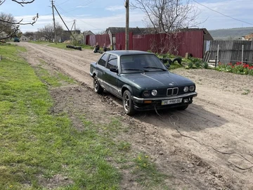 Авто BMW 3 Серия 1983 № 8858419