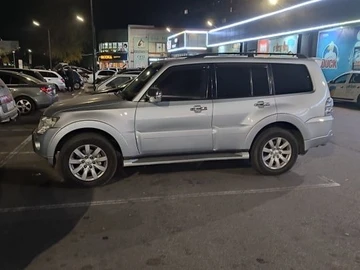 Авто Mitsubishi Pajero 2010 № 8858425