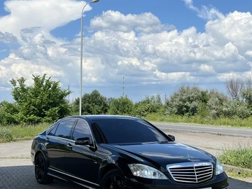 Авто Mercedes S Серия 2006 № 8858607
