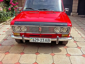 Авто ВАЗ 2103 1980 № 8858653
