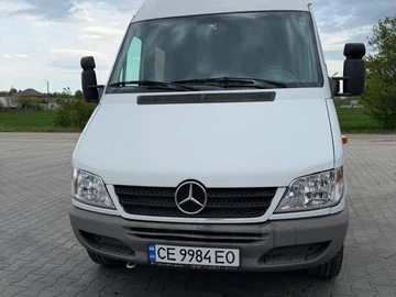 Авто Mercedes Mb 2004 № 8858728