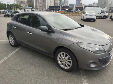 Авто Renault Megane 2011 № 8858808