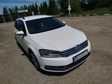 Авто Volkswagen Passat Variant 2011 № 8858811