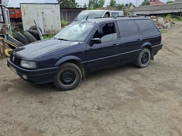 Авто Volkswagen Passat Variant 1990 № 8858964