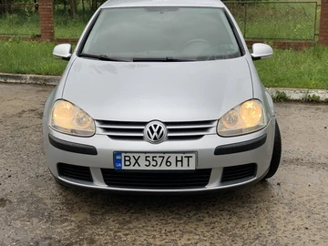 Авто Volkswagen Golf 2004 № 8859018