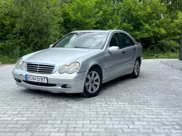 Авто Mercedes 220 2001 № 8859075