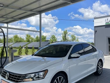 Авто Volkswagen Passat Sedan 2018 № 8859200