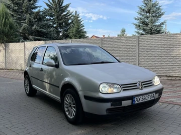 Авто Volkswagen Golf 1999 № 8859214