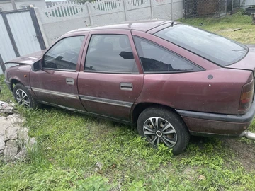 Авто Opel Vectra 1990 № 8859255