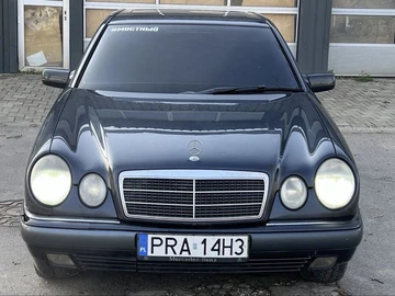 Авто Mercedes 220 1999 № 8859273