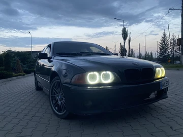 Авто BMW 5 Серия 2001 № 8859276