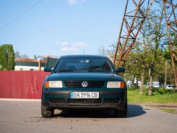 Авто Volkswagen Passat Sedan 1997 № 8859306