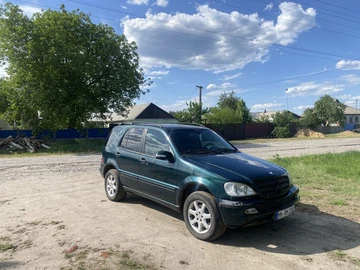 Авто Mercedes Ml Серия 2002 № 8859319
