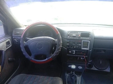 Авто Opel Vectra 1994 № 8859396