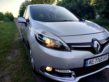 Авто Renault Grand Scenic 2014 № 8859401