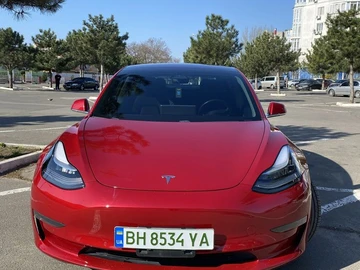Авто Tesla Model 3 2018 № 8859640