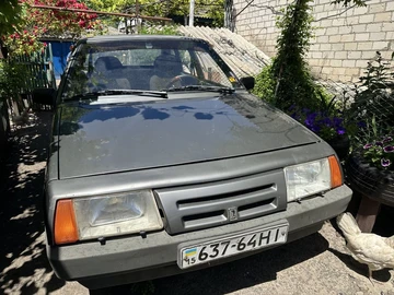 Авто ВАЗ 2109 1991 № 8859647