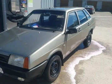 Авто ВАЗ 21099 2002 № 8859735