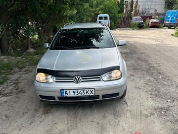 Авто Volkswagen Golf 1999 № 8859910