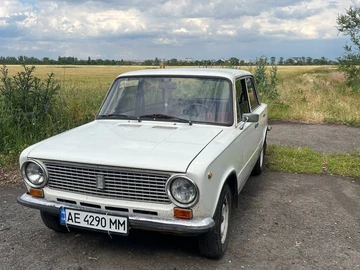 Авто ВАЗ 2101 1984 № 8859934