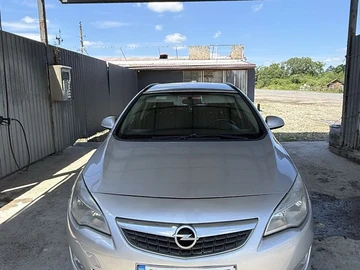 Авто Opel Astra 2012 № 8859936