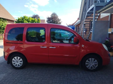 Авто Renault Kangoo Passenger 2012 № 8860034